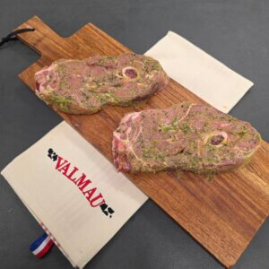 Tranche gigot d'agneau avec os mariné