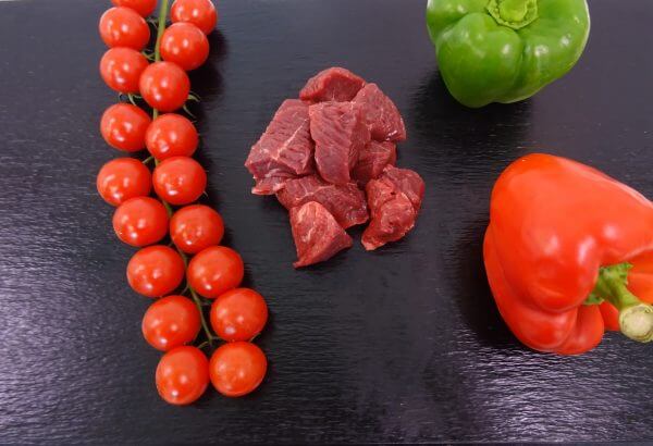 cubes de bœuf rumsteak pour brochettes