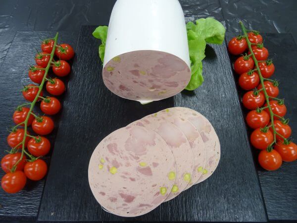 Roulade aux pistaches en tranches