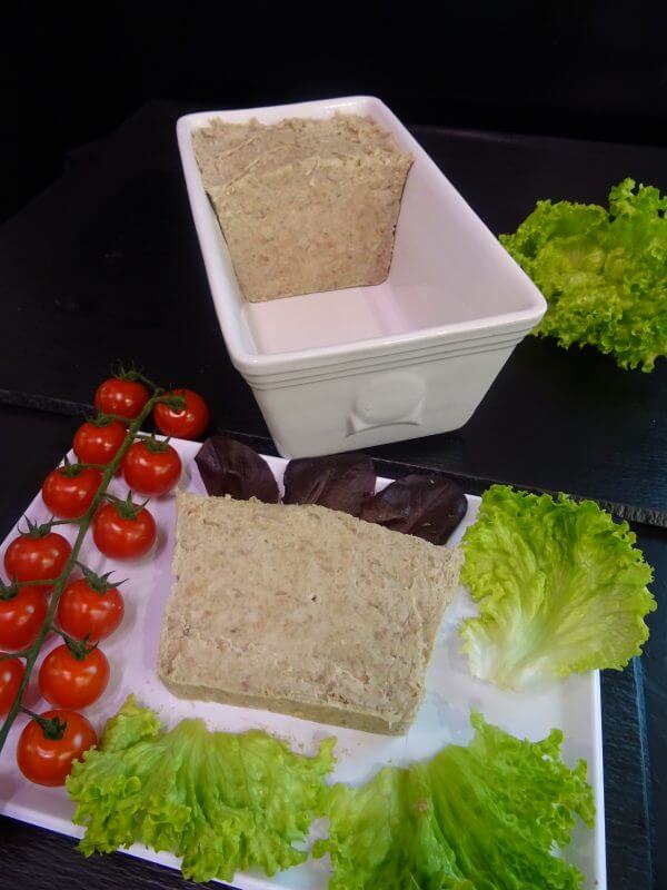 Rillettes pur porc pain en tranches