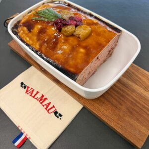 Terrine aux mirabelles en tranches