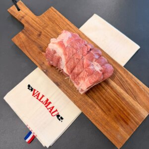 Rôti de porc échine ficelé