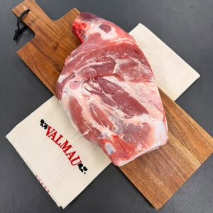 Epaule d'agneau découpée en morceaux
