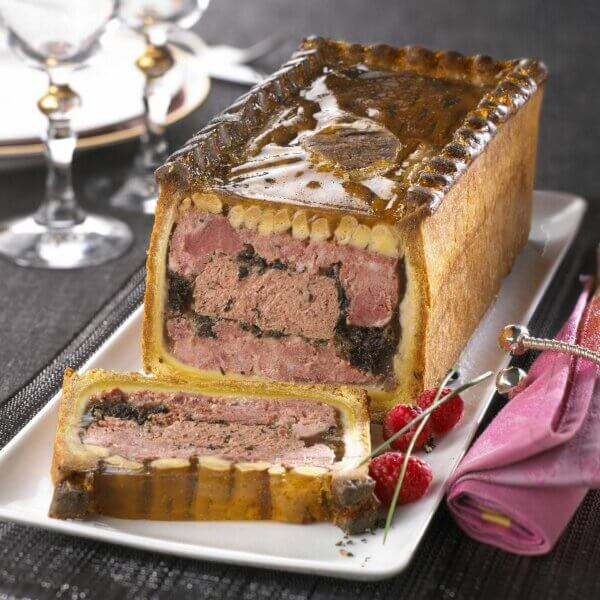 pâté en croute de chevreuil aux champignons