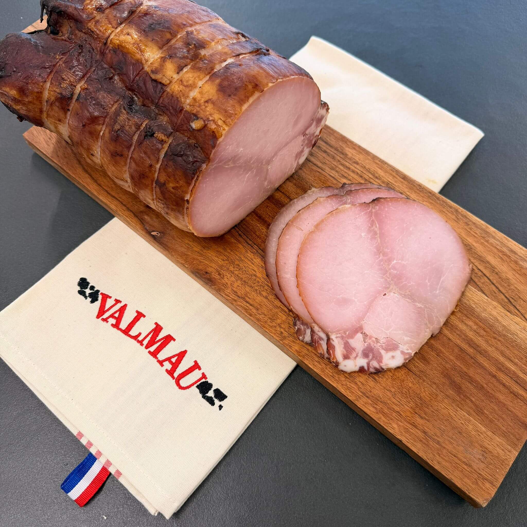 Rôti de porc cuit supérieur en tranches